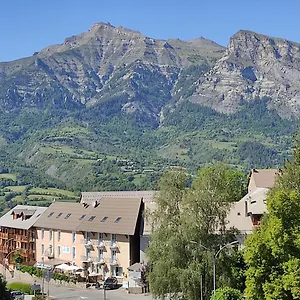 Hotel Les Fauvettes, Saint-Leger-les-Melezes