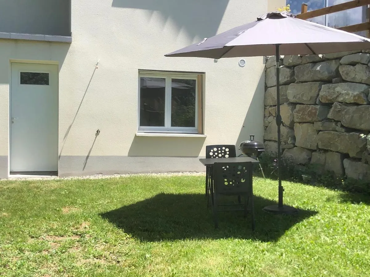 L'Escapade Apartment Saint-Leger-les-Melezes